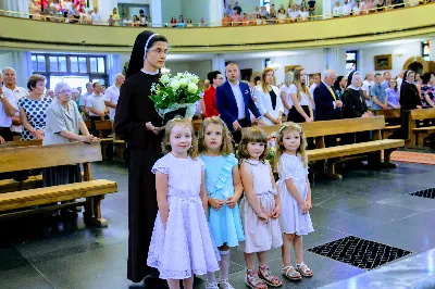 W Niedzielę Trójcy Przenajświętszej (27.05.2018 r.) Mszę Prymicyjną w naszej Katedrze odprawił ks. Anatolij Rusin, który odbywał praktykę diakońską w naszej wspólnocie. fot. Andrzej Kotowicz