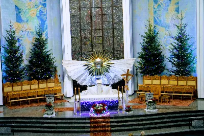 Pasterce w naszej Katedrze przewodniczył Ks. Bp Edward Białogłowski. Czuwanie przed Pasterką prowadziła młodzież z Oazy.
fot. Andrzej Kotowicz