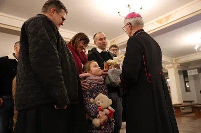 W liturgiczne wspomnienie św. Jana Apostoła (27 grudnia) w katedrze rzeszowskiej celebrowano Eucharystię, której przewodniczył bp Jan Wątroba. Mszę św. koncelebrował abp Edward Nowak, bp Edward Białogłowski, a także ok. 60 kapłanów, którzy wraz z przedstawicielami wspólnot, stowarzyszeń i instytucji modlili się w intencji Biskupa Rzeszowskiego z okazji jego imienin.
Homilię wygłosił ks. Janusz Kosior, proboszcz parafii pw. św. Jadwigi Królowej w Rzeszowie.
Na zakończenie Mszy św. bp Jan Wątroba podziękował za modlitwę i życzenia. 
fot. ks. Jakub Oczkowicz
