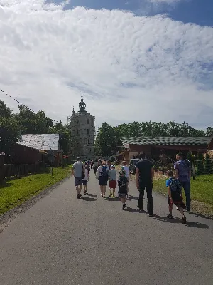 W czwartek 22.06.2017 r. dzieci, które w tym roku przystąpiły do I Komunii Świętej, udały się wraz z ks. Julianem i s. Karolą na pielgrzymkę dziękczynną do Kalwarii Pacławskiej i Przemyśla.