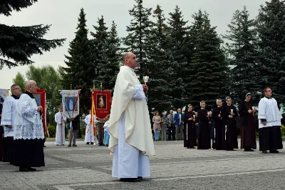 W niedzielę 25.08.2019 r. przy Katedrze Rzeszowskiej odbyły się Dożynki Diecezjalne. Do Parku Papieskiego przyjechało 73 delegacje z wieńcami dożynkowymi. fot. Andrzej Kotowicz