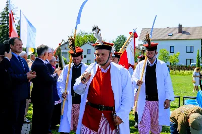 W niedzielę 25.08.2019 r. przy Katedrze Rzeszowskiej odbyły się Dożynki Diecezjalne. Do Parku Papieskiego przyjechało 73 delegacje z wieńcami dożynkowymi. fot. Andrzej Kotowicz