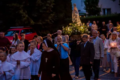 13 czerwca 2018 r. o godz 19.00 została odprawiona dziękczynna Msza Święta dziękczynna w 25 rocznicę koronacji figury Matki Bożej Fatimskiej w Katedrze Rzeszowskiej. Po Mszy Świętej odbyła się uroczysta procesja różańcowa. fot. Fotografiarzeszow