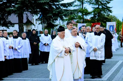 Mszy Świętej przewodniczył i homilię wygłosił ks. Mieczysław Rusin - proboszcz bazyliki archikatedralnej w Przemyślu. fot. Andrzej Kotowicz