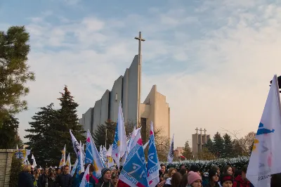 29 listopada 2022 r. w uroczystość Jezusa Chrystusa Króla Wszechświata obchodzony był Światowy Dzień Młodzieży na szczeblu diecezjalnym. Ponad 1200 młodych z całej diecezji, a także członkowie Katolickiego Stowarzyszenia Młodzieży i Akcji Katolickiej z okazji swojego patronalnego święta spotkali się w kościele katedralnym w Rzeszowie. Eucharystii przewodniczył bp Jan Wątroba. Po liturgii uczestnicy uroczystości przeszli ulicami miasta w radosnym korowodzie, by spotkać się w siedzibie Uniwersytetu Rzeszowskiego na wspólnej agapie i modlitwie.