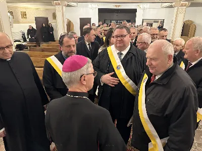 W liturgiczne wspomnienie św. Jana Apostoła (27.12) bp Jan Wątroba przewodniczył Mszy św. w katedrze rzeszowskiej. Eucharystię koncelebrowali abp Edward Nowak, bp Edward Białogłowski, bp Kazimierz Górny, a także ponad 60 kapłanów, którzy wraz z wiernymi modlili się w intencji Biskupa Rzeszowskiego z okazji jego imienin.