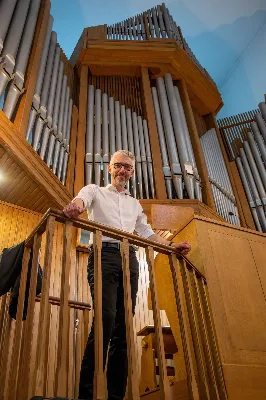 W niedzielę 20 sierpnia 2023 r. odbył się ostatni koncert Podkarpackiego Festiwalu Organowego 2023. Wykonawcą koncertu był Holger Gehring – organista słynnego ewangelickiego kościoła Kreuzkirche w Dreźnie. Fot. Joanna Prasoł