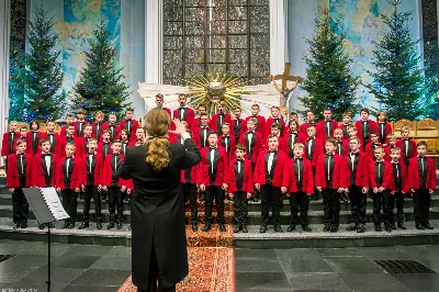 W sobotę 20 stycznia odbył się koncert kolęd w wykonaniu Katedralnego Chóru Chłopięco-Męskiego „Pueri Cantores Resovienses" pod dyrekcją Marcina Florczaka. fot. Estera Kulawska