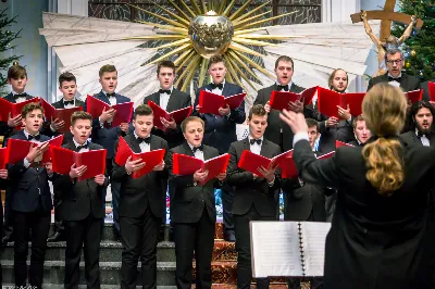 W sobotę 20 stycznia odbył się koncert kolęd w wykonaniu Katedralnego Chóru Chłopięco-Męskiego „Pueri Cantores Resovienses" pod dyrekcją Marcina Florczaka. fot. Estera Kulawska