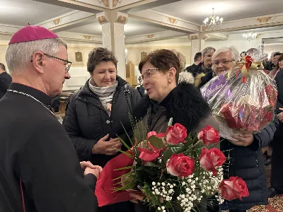 W liturgiczne wspomnienie św. Jana Apostoła (27.12) bp Jan Wątroba przewodniczył Mszy św. w katedrze rzeszowskiej. Eucharystię koncelebrowali abp Edward Nowak, bp Edward Białogłowski, bp Kazimierz Górny, a także ponad 60 kapłanów, którzy wraz z wiernymi modlili się w intencji Biskupa Rzeszowskiego z okazji jego imienin.