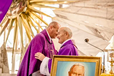 W niedzielę 2.04.2017 r. podczas Mszy Świętej o godz. 9.00 miało miejsce uroczyste wprowadzenie ks. Krzysztofa Gołąbka w pełnienie posługi proboszcza Katedry.