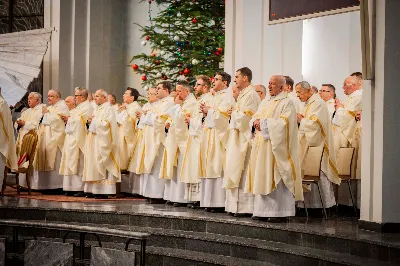 W poniedziałek 27 grudnia 2021 r. w naszej Katedrze duchowni i świeccy modlili się w intencji bpa Jana Wątroby w dniu imienin.  fot. Paulina Lęcznar