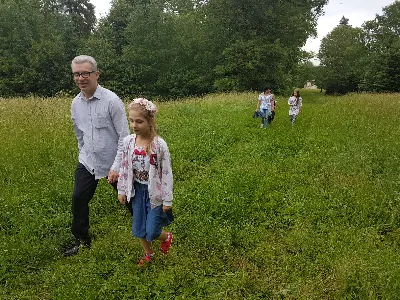 W czwartek 22.06.2017 r. dzieci, które w tym roku przystąpiły do I Komunii Świętej, udały się wraz z ks. Julianem i s. Karolą na pielgrzymkę dziękczynną do Kalwarii Pacławskiej i Przemyśla.