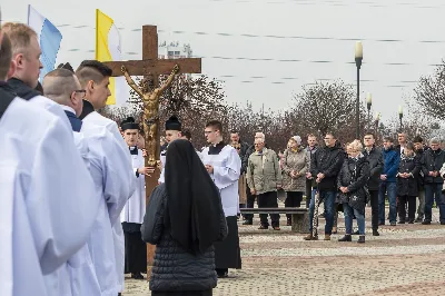 13 czerwca 2018 r. o godz 19.00 została odprawiona dziękczynna Msza Święta dziękczynna w 25 rocznicę koronacji figury Matki Bożej Fatimskiej w Katedrze Rzeszowskiej. Po Mszy Świętej odbyła się uroczysta procesja różańcowa. fot. Fotografiarzeszow