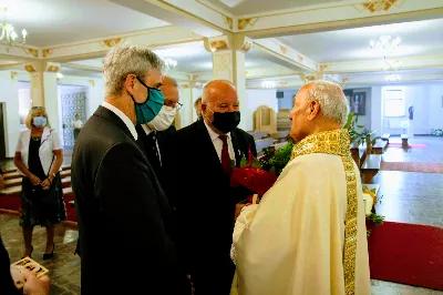 W niedzielę 7 czerwca podczas Mszy Świętej o godz. 12.00 we wspólnocie parafialnej dziękowaliśmy Panu Bogu za 60 lat kapłaństwa ks. inf. Stanisława Maca - pierwszego proboszcza i budowniczego naszej Katedry. fot. Joanna Prasoł, Andrzej Kotowicz