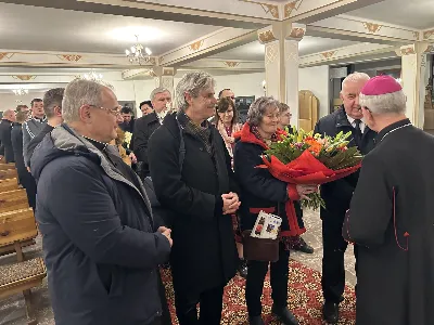 W liturgiczne wspomnienie św. Jana Apostoła (27.12) bp Jan Wątroba przewodniczył Mszy św. w katedrze rzeszowskiej. Eucharystię koncelebrowali abp Edward Nowak, bp Edward Białogłowski, bp Kazimierz Górny, a także ponad 60 kapłanów, którzy wraz z wiernymi modlili się w intencji Biskupa Rzeszowskiego z okazji jego imienin.