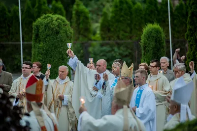 13 czerwca 2018 r. o godz 19.00 została odprawiona dziękczynna Msza Święta dziękczynna w 25 rocznicę koronacji figury Matki Bożej Fatimskiej w Katedrze Rzeszowskiej. Po Mszy Świętej odbyła się uroczysta procesja różańcowa. fot. Fotografiarzeszow