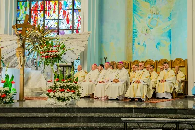 13 czerwca 2018 r. o godz 19.00 została odprawiona dziękczynna Msza Święta dziękczynna w 25 rocznicę koronacji figury Matki Bożej Fatimskiej w Katedrze Rzeszowskiej. Po Mszy Świętej odbyła się uroczysta procesja różańcowa. fot. Fotografiarzeszow