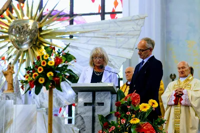 W niedzielę 7 czerwca podczas Mszy Świętej o godz. 12.00 we wspólnocie parafialnej dziękowaliśmy Panu Bogu za 60 lat kapłaństwa ks. inf. Stanisława Maca - pierwszego proboszcza i budowniczego naszej Katedry. fot. Joanna Prasoł, Andrzej Kotowicz