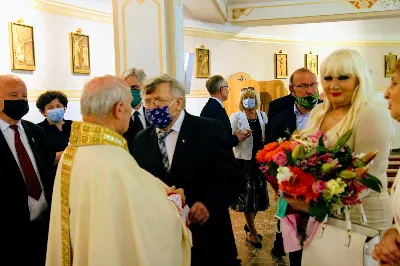 W niedzielę 7 czerwca podczas Mszy Świętej o godz. 12.00 we wspólnocie parafialnej dziękowaliśmy Panu Bogu za 60 lat kapłaństwa ks. inf. Stanisława Maca - pierwszego proboszcza i budowniczego naszej Katedry. fot. Joanna Prasoł, Andrzej Kotowicz