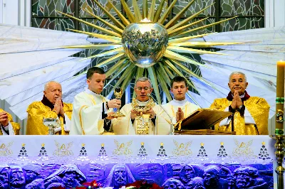 27 grudnia 2017 r. o godz. 18.00 w Katedrze odbyła się Msza Święta w intencji biskupa rzeszowskiego Jana Wątroby z okazji imienin. fot. Andrzej Kotowicz