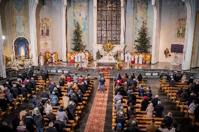 Pasterce w Katedrze Rzeszowskiej przewodniczył bpa Jan Wątroba. fot. Paulina Lęcznar